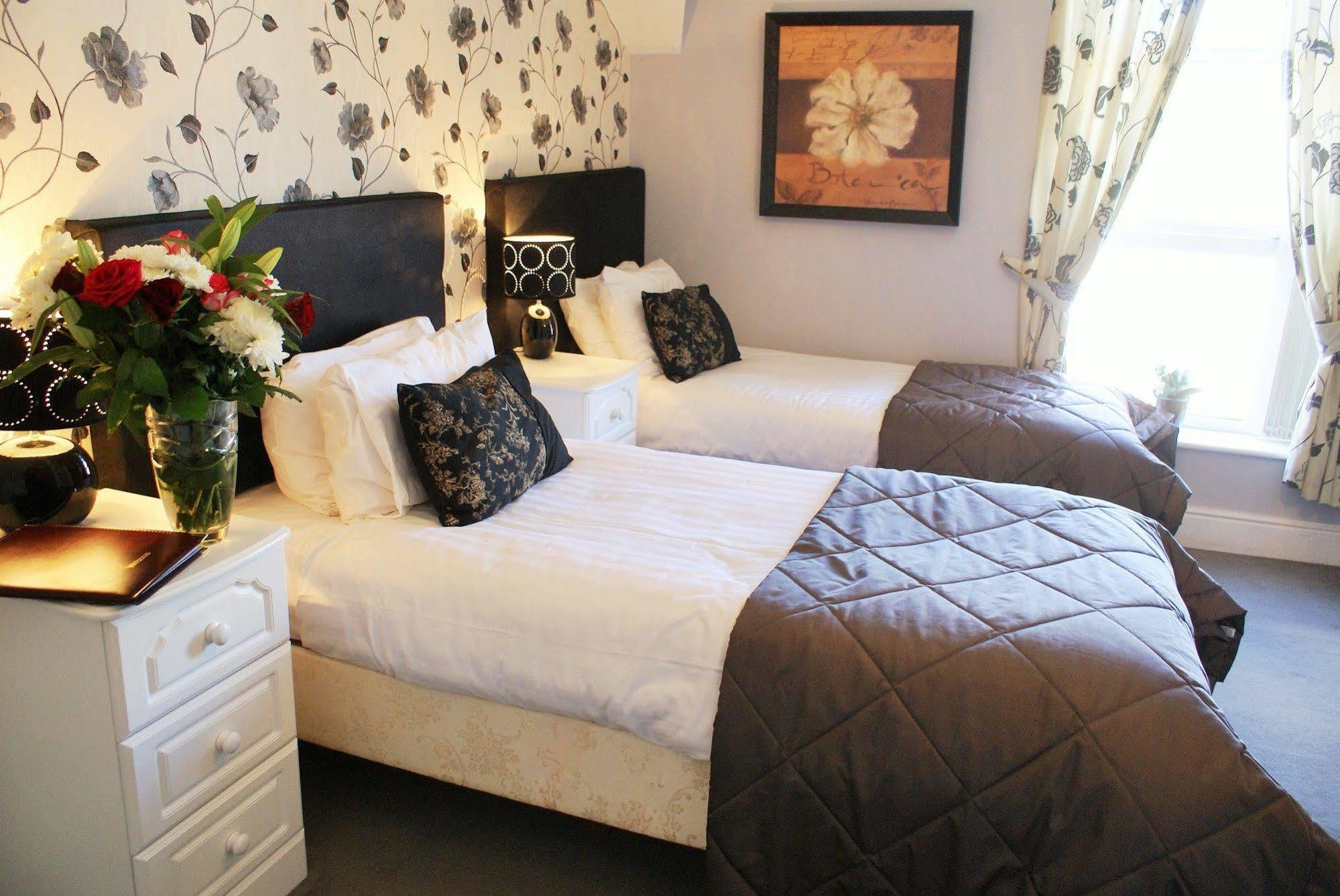 Hotel Dexby Townhouse à Cardiff Extérieur photo