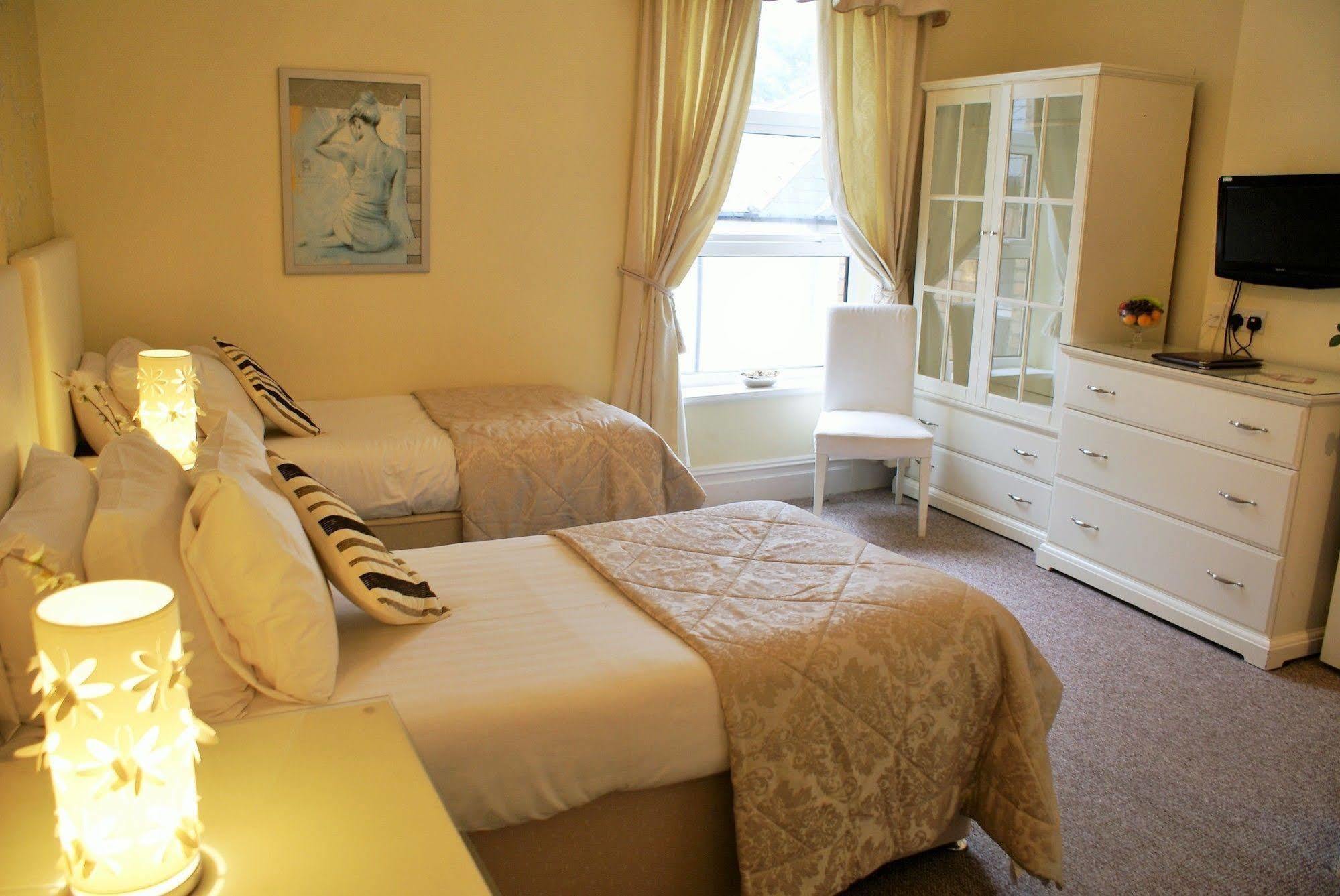 Hotel Dexby Townhouse à Cardiff Extérieur photo