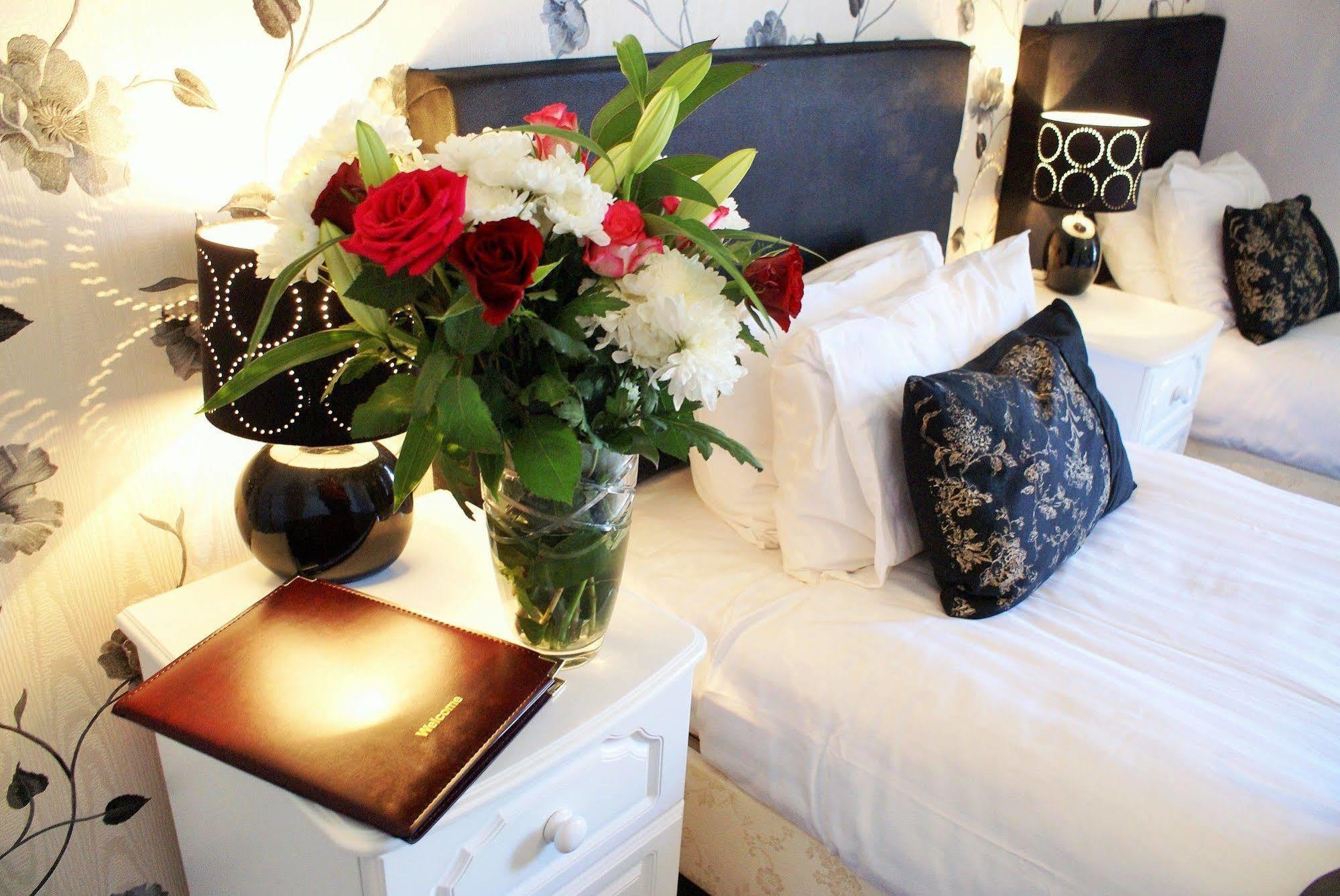 Hotel Dexby Townhouse à Cardiff Extérieur photo