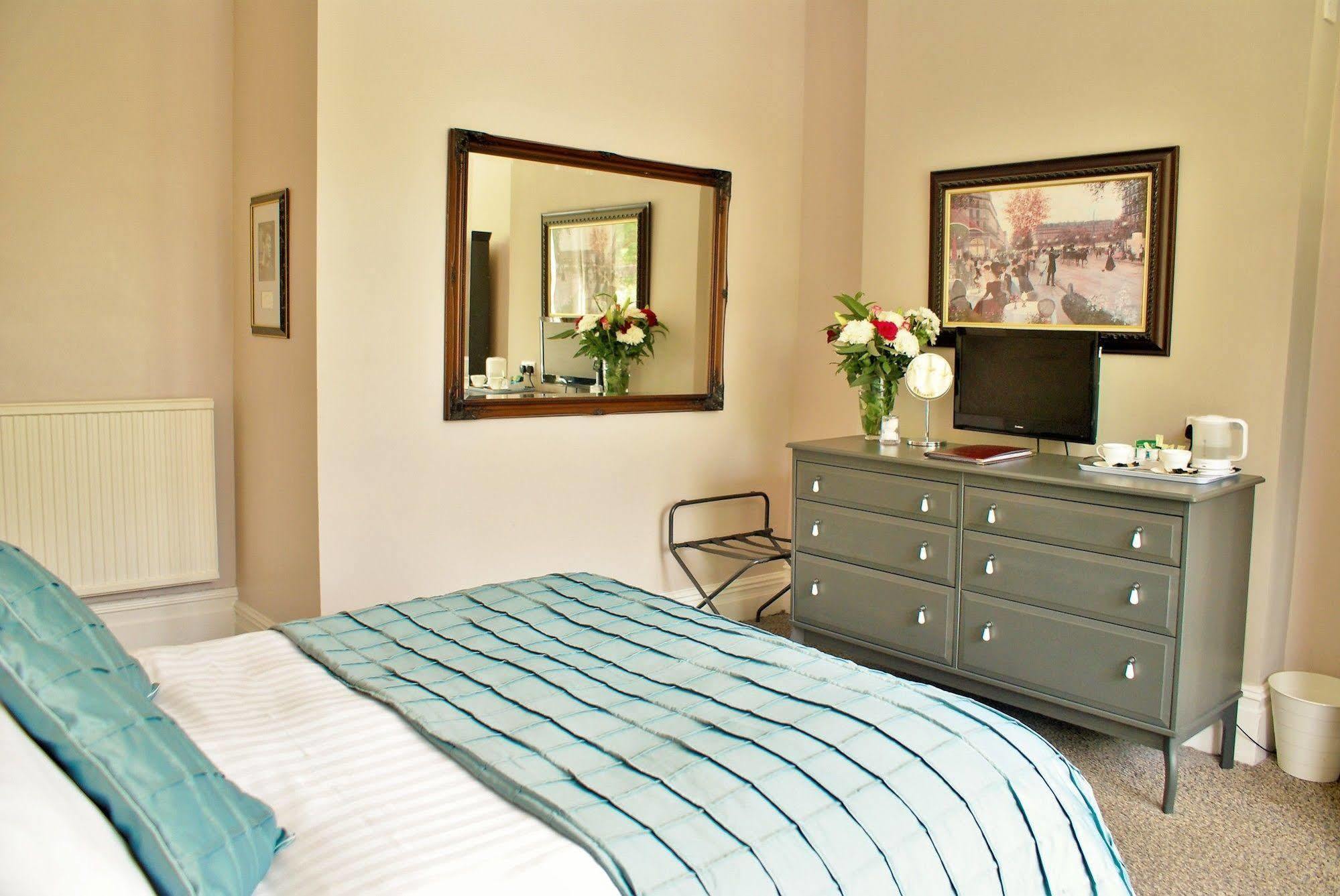 Hotel Dexby Townhouse à Cardiff Extérieur photo